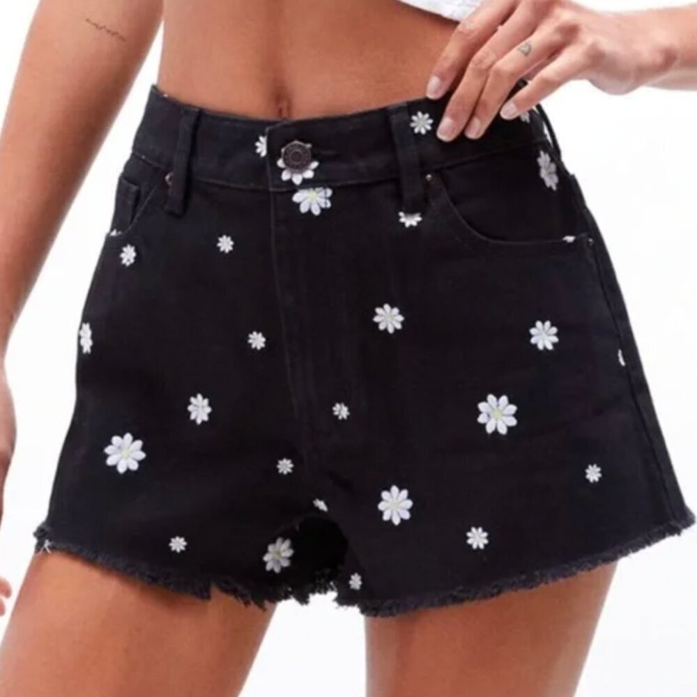 PacSun Black Daisy Jean Shorts